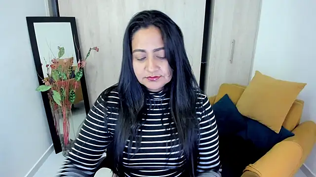 Adele Sweett online show from May 2026 12:21:02 PM