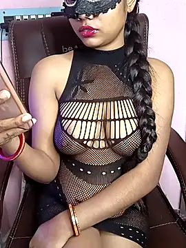 Snapshot of Sexy_Noorha chatting on January 2025 07:21:02 PM Sexy Noorha online show from January 2025 07:21:02 PM