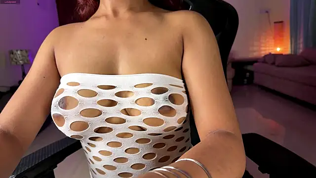 SEXY JENNY  online show from April 2026 09:39:33 PM