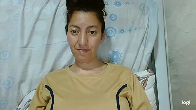 Snapshot of kaybabyhot chatting on October 2025 03:35:01 AM kaybabyhot online show from October 2025 03:35:01 AM