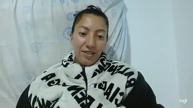 Snapshot of kaybabyhot chatting on October 2025 02:44:01 AM kaybabyhot online show from October 2025 02:44:01 AM