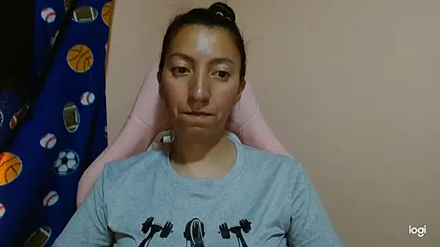 kaybabyhot online show from April 2026 09:19:01 PM