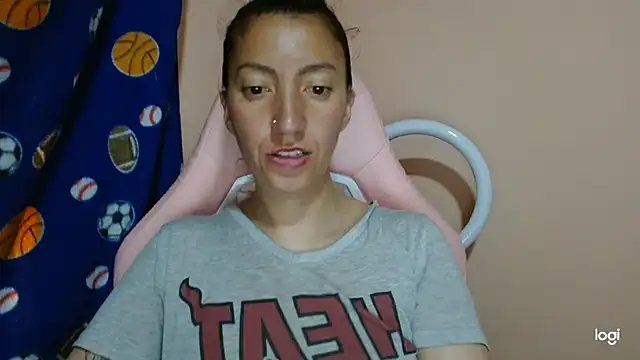 kaybabyhot online show from May 2026 07:19:01 PM