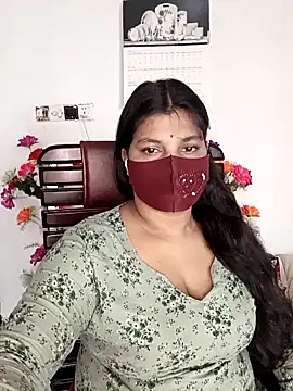 Hot-Angel  online show from May 2026 01:44:01 AM