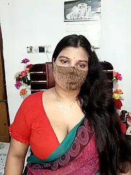 Hot-Angel  online show from May 2026 04:36:01 PM