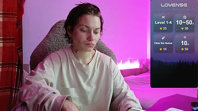 esajukyy online show from October 2025 05:59:02 PM