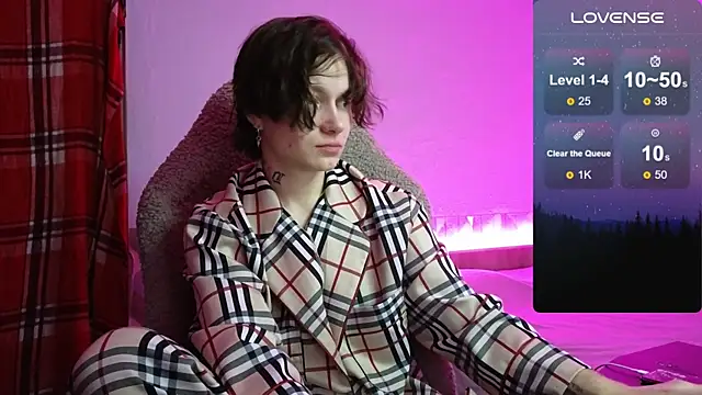 esajukyy online show from November 2025 09:22:01 AM