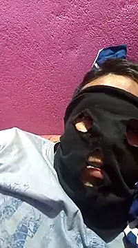 parth4055 online show from February 2025 06:55:02 PM