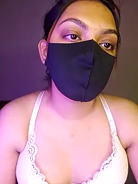 Olivia3 online show from November 2025 06:55:02 PM