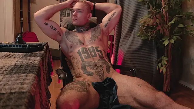 Snapshot of bulatov_xx chatting on November 2025 11:05:01 PM bulatov xx online show from November 2025 11:05:01 PM