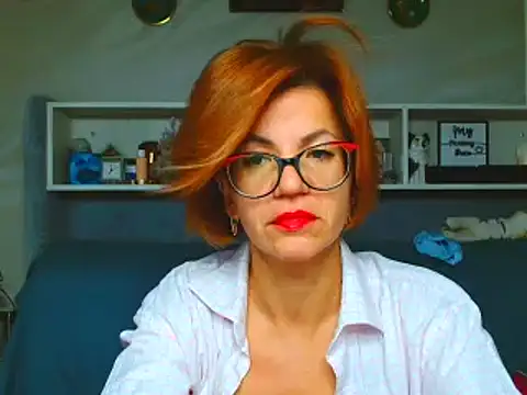 Snapshot of Natali3855 chatting on October 2025 03:58:02 AM Natali3855 online show from October 2025 03:58:02 AM