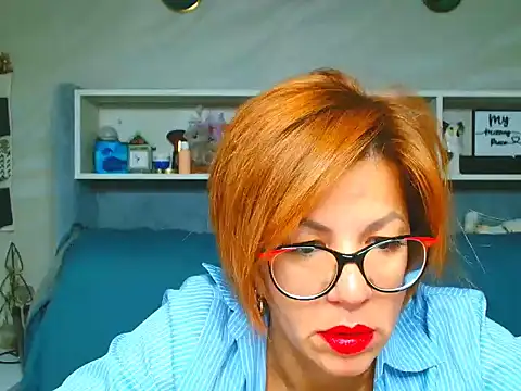 Snapshot of Natali3855 chatting on October 2025 03:48:01 AM Natali3855 online show from October 2025 03:48:01 AM