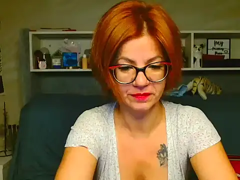 Snapshot of Natali3855 chatting on October 2025 03:58:02 AM Natali3855 online show from October 2025 03:58:02 AM