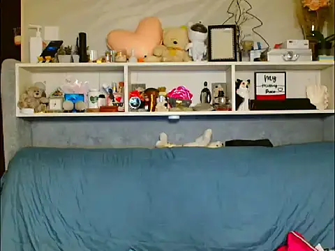 Natali3855 online show from November 2025 05:01:02 PM