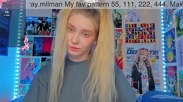 Snapshot of AliceMilman chatting on January 2025 08:11:02 AM AliceMilman online show from January 2025 08:11:02 AM