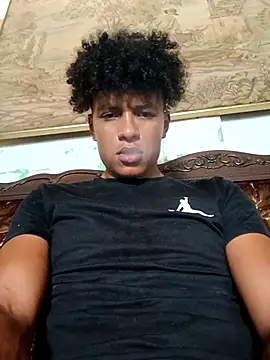 Snapshot of Black_Diamon_ chatting on September 2025 03:46:02 PM Black Diamon online show from September 2025 03:46:02 PM