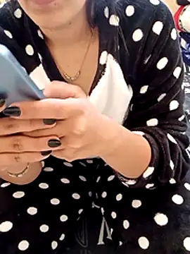 ShadiaStar online show from November 2025 11:24:02 AM