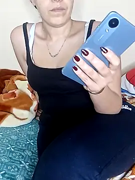 ShadiaStar online show from March 2026 12:05:01 PM