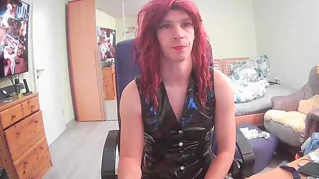 Snapshot of Kinky-Kristina chatting on December 2025 07:53:01 PM Kinky-Kristina online show from December 2025 07:53:01 PM