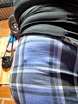 chubby sexy big tits online show from October 2025 01:03:02 AM