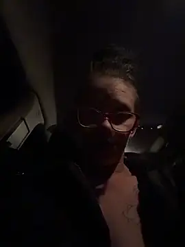 Stonermama666420 online show from May 2026 04:40:01 AM