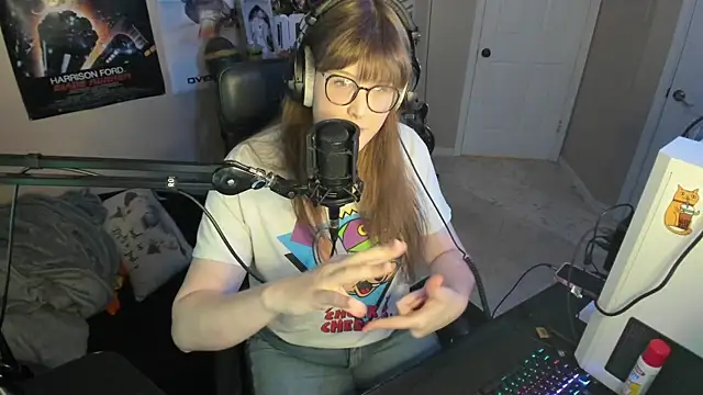 Snapshot of HannahCastle96 chatting on November 2025 10:32:02 PM HannahCastle96 online show from November 2025 10:32:02 PM