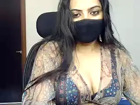 Snapshot of Hritvika chatting on March 2025 05:08:01 AM Hritvika online show from March 2025 05:08:01 AM