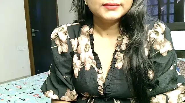 Snapshot of Hritvika chatting on March 2025 02:50:01 AM Hritvika online show from March 2025 02:50:01 AM