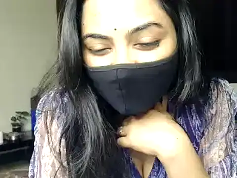 Snapshot of Hritvika chatting on March 2025 05:50:02 PM Hritvika online show from March 2025 05:50:02 PM