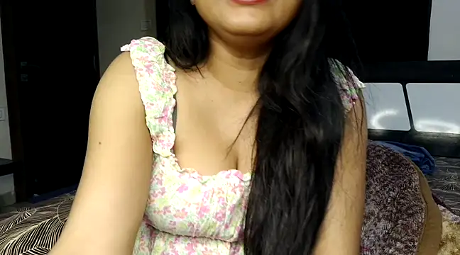 Snapshot of Hritvika chatting on March 2025 02:57:01 PM Hritvika online show from March 2025 02:57:01 PM