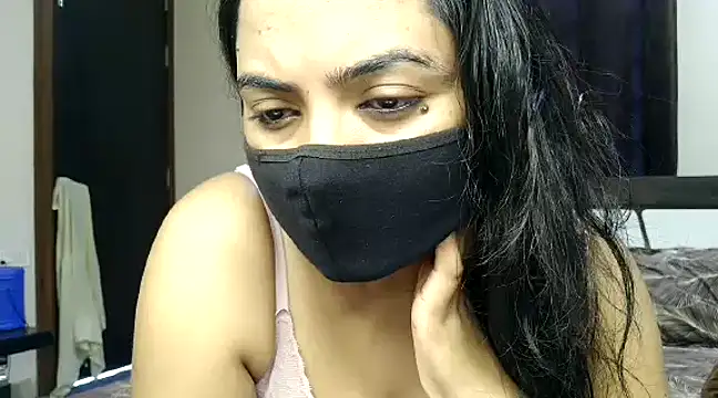 Snapshot of Hritvika chatting on March 2025 02:29:02 AM Hritvika online show from March 2025 02:29:02 AM