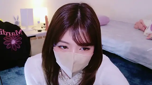 Snapshot of Runarunapi chatting on October 2025 03:54:02 AM Runarunapi online show from October 2025 03:54:02 AM