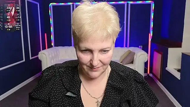 Sandra Snow online show from January 2025 03:42:02 PM