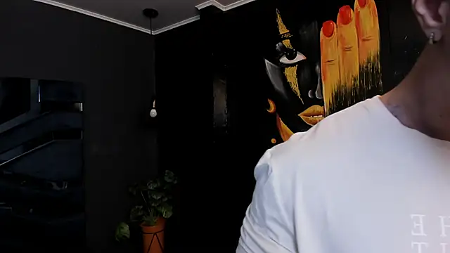 Flynn Riider online show from October 2025 05:48:02 PM