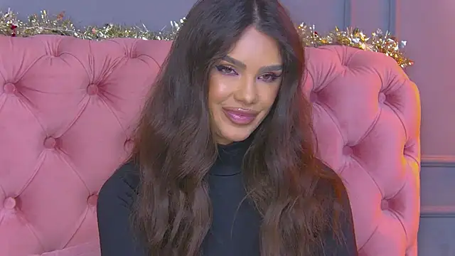 Snapshot of Nicole_Diva chatting on December 2024 12:23:02 PM Nicole Diva online show from December 2024 12:23:02 PM