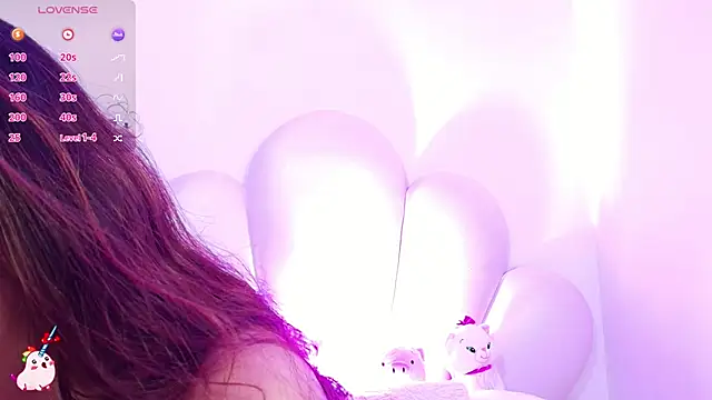Snapshot of zoewillian chatting on April 2026 01:03:01 AM zoewillian online show from April 2026 01:03:01 AM