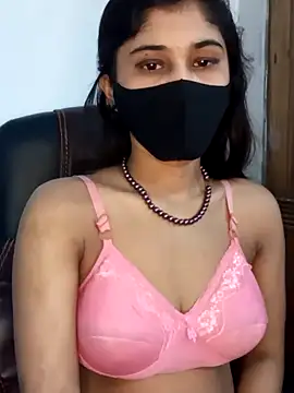 Snapshot of Angel_Riye chatting on January 2025 08:38:02 PM Angel Riye online show from January 2025 08:38:02 PM