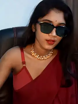 Snapshot of Angel_Riye chatting on February 2025 07:52:01 PM Angel Riye online show from February 2025 07:52:01 PM