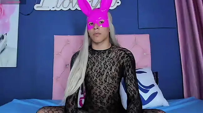 Snapshot of _Natassia_Dreams chatting on February 2025 10:07:02 PM Natassia Dreams online show from February 2025 10:07:02 PM