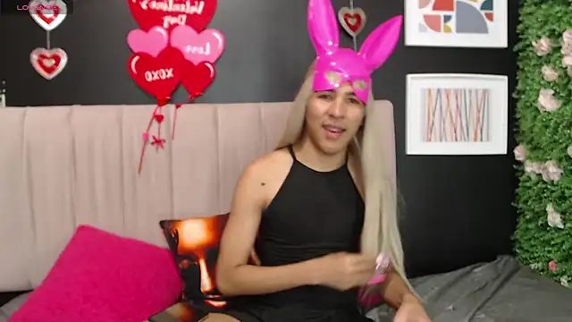 Snapshot of _Natassia_Dreams chatting on February 2025 08:27:02 PM Natassia Dreams online show from February 2025 08:27:02 PM