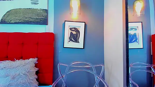 Snapshot of _Natassia_Dreams chatting on March 2025 06:12:02 PM Natassia Dreams online show from March 2025 06:12:02 PM