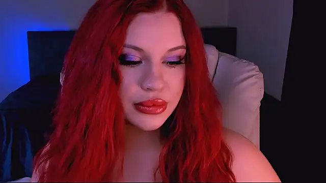 Snapshot of evaharve chatting on November 2025 10:43:02 PM evaharve online show from November 2025 10:43:02 PM