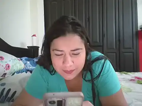 kivylovehot online show from January 2025 04:57:01 PM