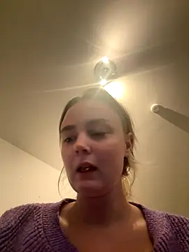 CherryEmmy online show from October 2025 06:36:01 PM