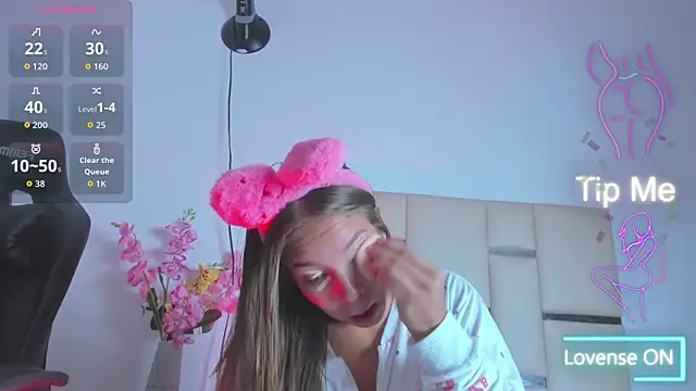 HaleyAmaya online show from October 2025 12:50:01 PM