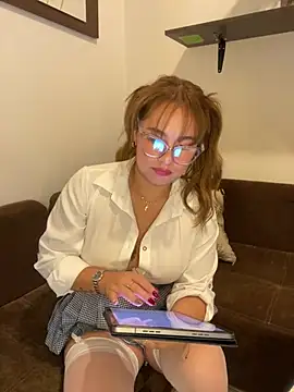 Snapshot of Gabriela-Parker_ chatting on January 2025 09:20:02 PM Gabriela-Parker online show from January 2025 09:20:02 PM