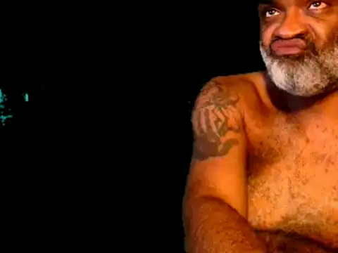 Snapshot of sinnernoir chatting on January 2025 01:57:01 PM sinnernoir online show from January 2025 01:57:01 PM