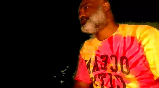 Snapshot of sinnernoir chatting on January 2025 01:19:01 AM sinnernoir online show from January 2025 01:19:01 AM