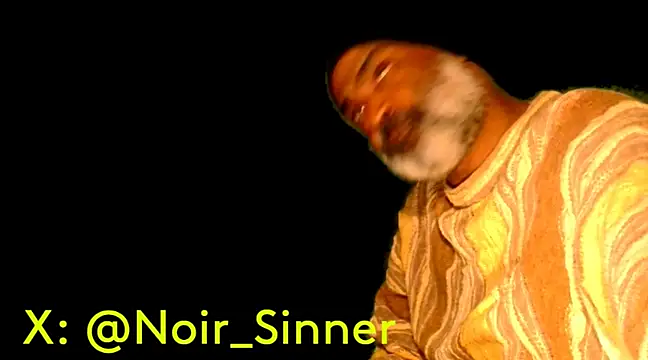 Snapshot of sinnernoir chatting on January 2025 12:43:02 AM sinnernoir online show from January 2025 12:43:02 AM