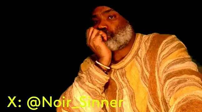 Snapshot of sinnernoir chatting on January 2025 05:14:02 AM sinnernoir online show from January 2025 05:14:02 AM